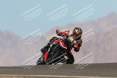 media/Oct-08-2022-SoCal Trackdays (Sat) [[1fc3beec89]]/Turn 9 (1pm)/